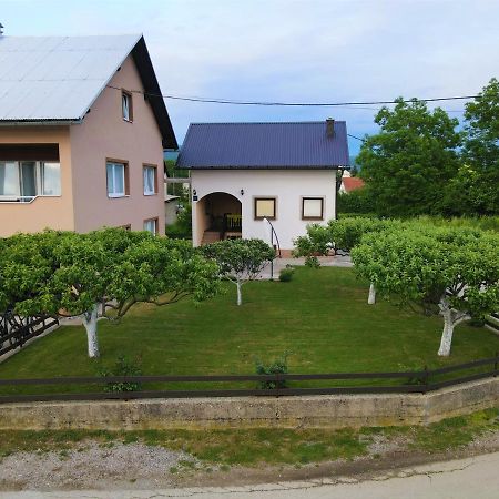 Apartmani Matovinovic 2 Lovinac  Экстерьер фото