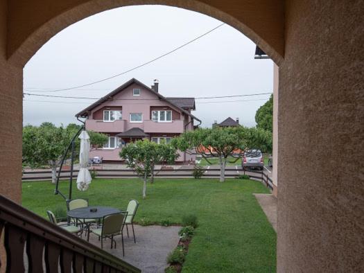Apartmani Matovinovic 2 Lovinac  Экстерьер фото