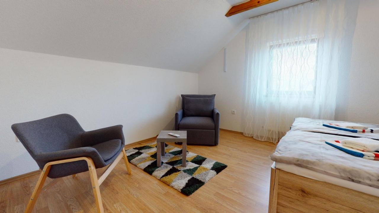 Apartmani Matovinovic 2 Lovinac  Экстерьер фото